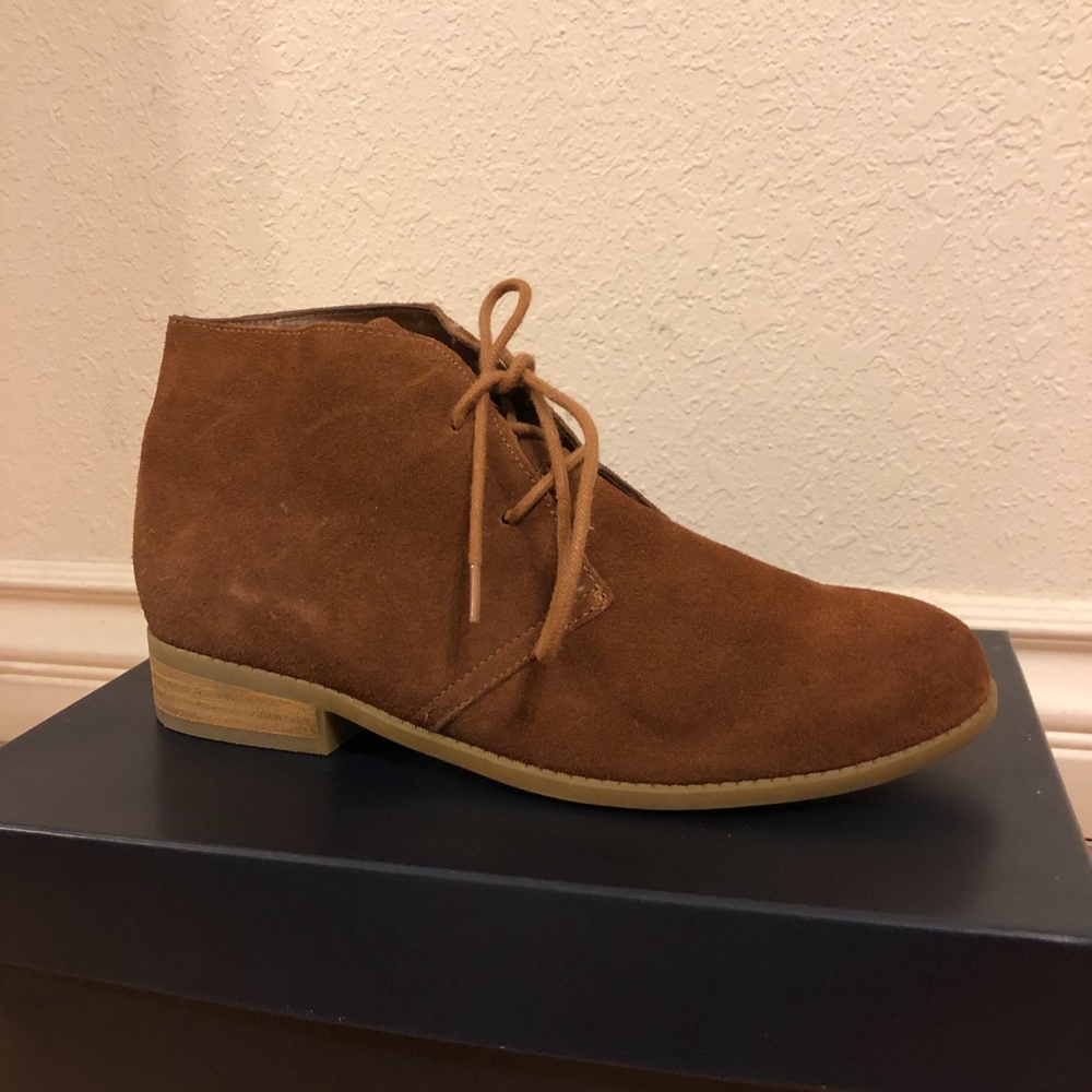Ankle boots